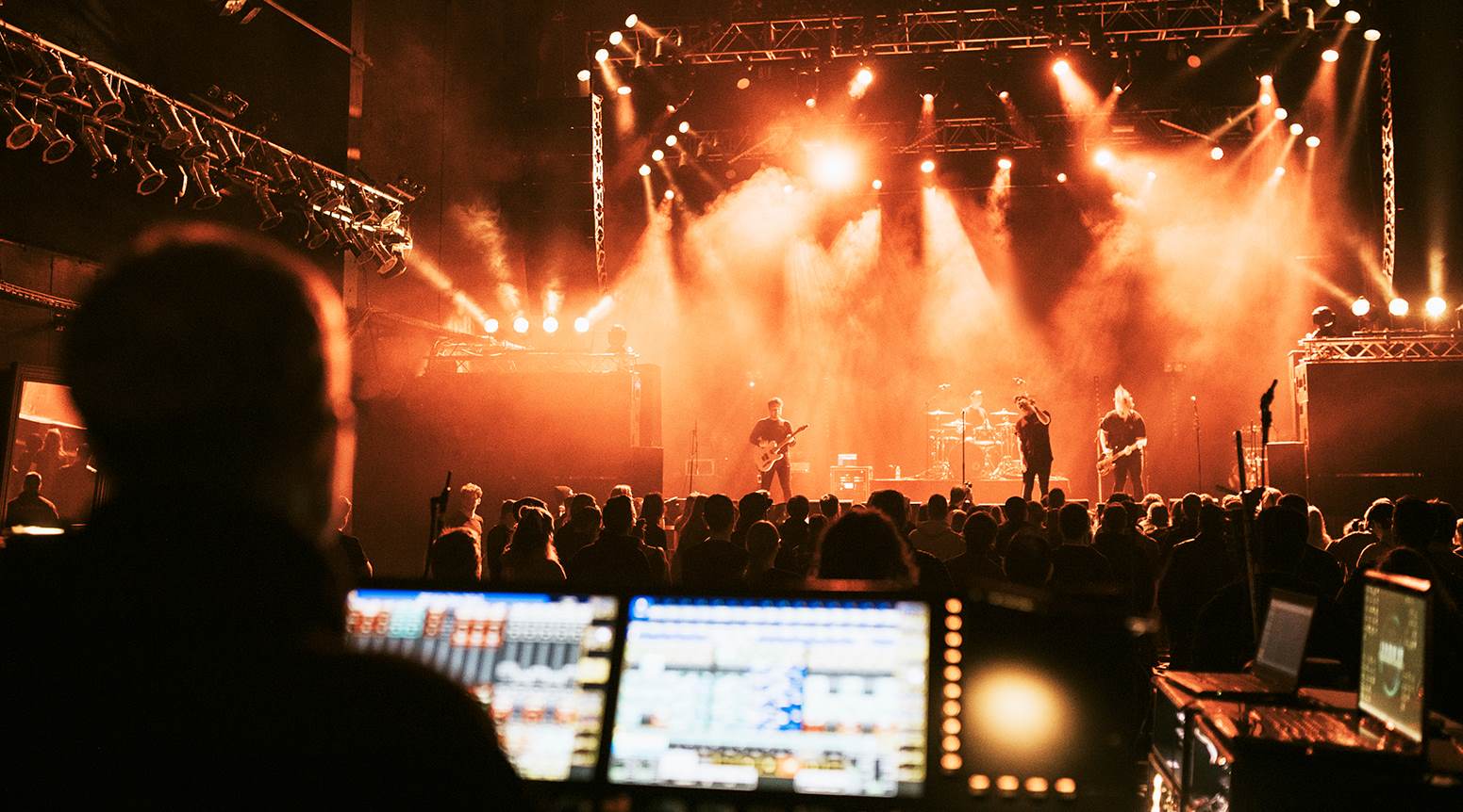 Concert with wireless performance